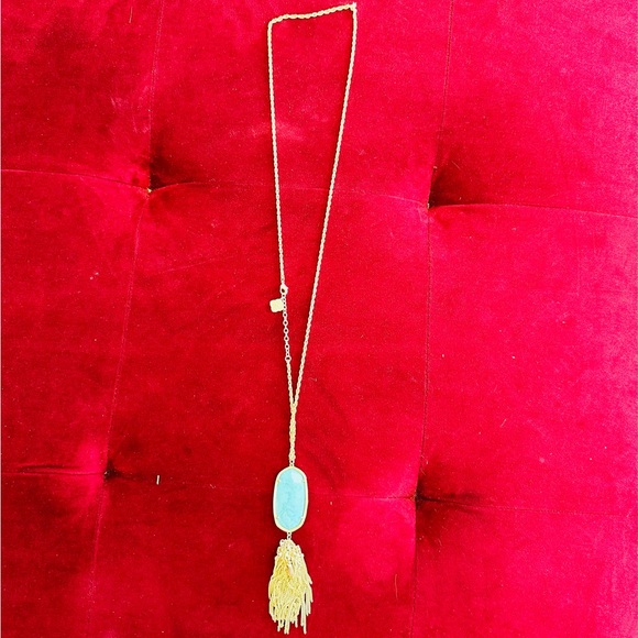 Elegant Gold and Turquoise Pendant Necklace - Picture 2 of 2